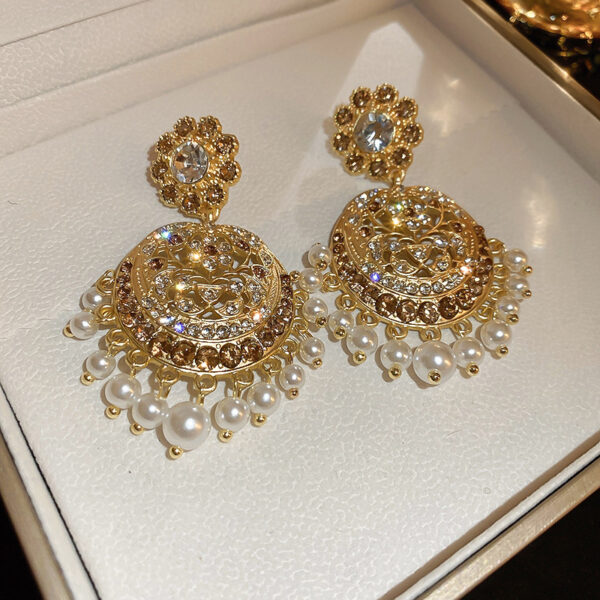 Flower pearl tassel earrings